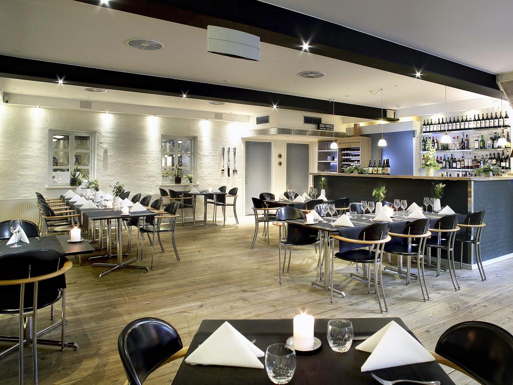 Tekst til a la carte menukort på Hotel Propellen